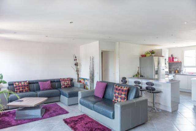 Residence Groupama Lyon Meyzieu Zewnętrze zdjęcie